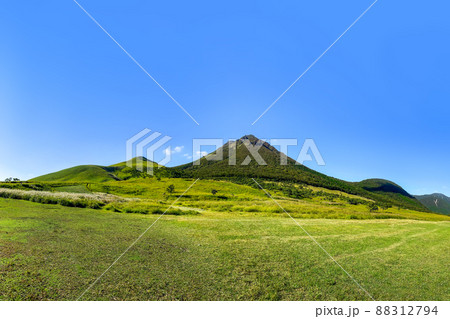 由布岳登山口から 88312794
