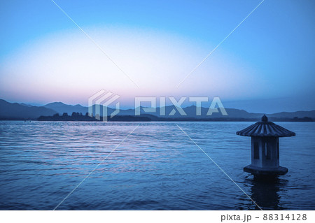 Panorama view of West Lake is the most famous attraction in Hangzhou. Combination of natural scenery and cultural sites and it's the essence of Hangzhou Panorama view of West Lake is the most famous attraction in Hangzhou. Combination of natural scenery and cultural sites and it's the essence of Hangzhou 88314128