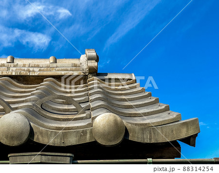 甍の波と雲の波 甍の波と雲の波 88314254