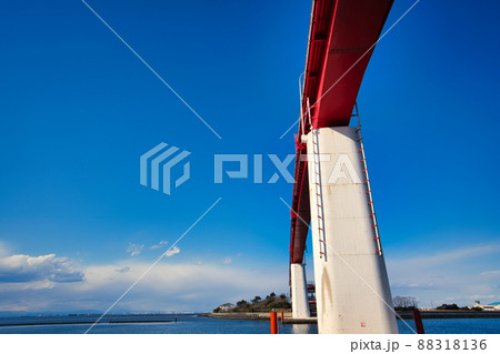 中の島大橋と恋人の聖地 88318136