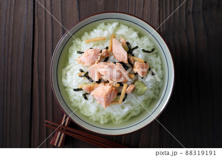鮭茶漬け 鮭茶漬け 88319191