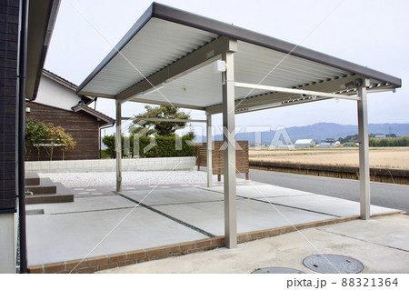 一般住宅の駐車場　（車庫） 88321364