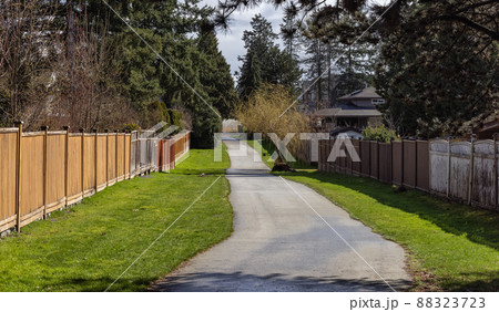 Scenic Path in a Residential Residential neighborhood in Modern City Suburb 88323723