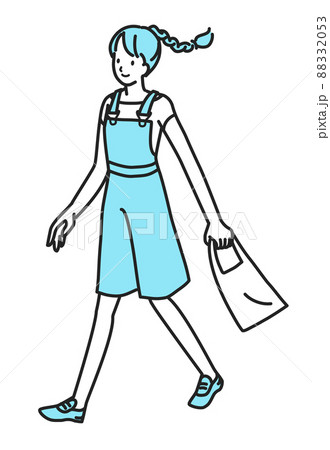 出掛ける夏の女性 出掛ける夏の女性 88332053