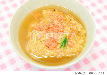 鮭の焼きおにぎり茶漬け 88333441