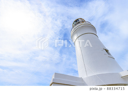 初春の御前埼灯台　静岡県御前崎市 88334715