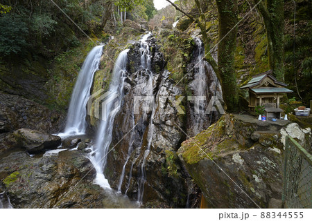 瀧大権現(奈良県五條市西吉野町) 瀧大権現(奈良県五條市西吉野町) 88344555