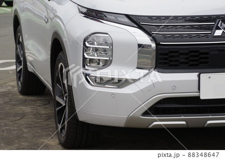 自動車イメージ 新型三菱アウトランダーのフロントマスク 自動車イメージ 新型三菱アウトランダーのフロントマスク 88348647