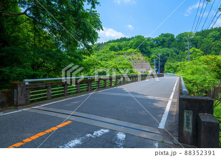 上田澤橋　渡良瀬川支流　小黒川　黒保根町　初夏の風景　　　 88352391