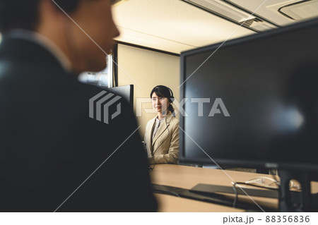 オペレーター　ビジネス 88356836