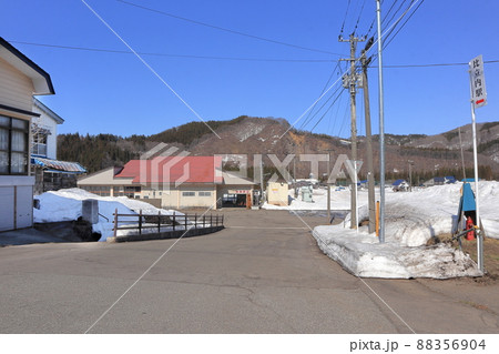 比立内駅 駅前 比立内駅 駅前 88356904