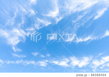 青い空・白い雲 88366404