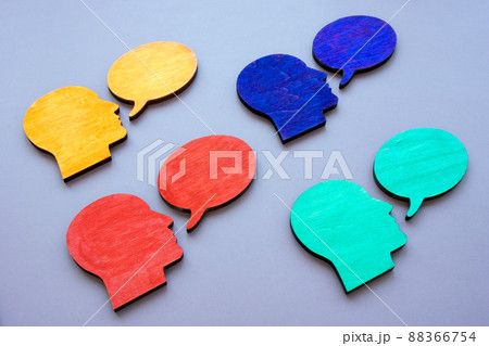 Cultural diversity concept. Head figurines and Speech balloon. Cultural diversity concept. Head figurines and Speech balloon. 88366754
