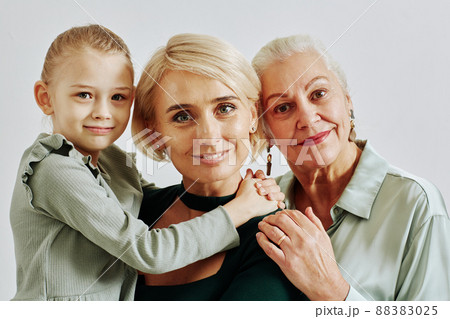 Three Women Portrait Three Women Portrait 88383025