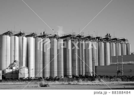 穀物サイロ 88388484