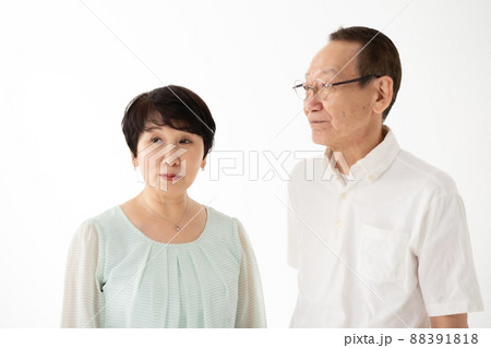 シニアカップル　会話 88391818