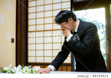 納棺（花入れの儀） 88394643