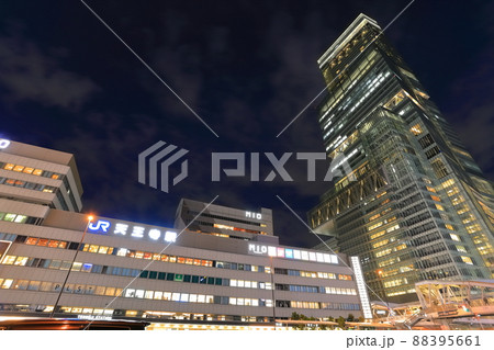 【大阪府】あべのハルカスの夜景（天王寺） 88395661