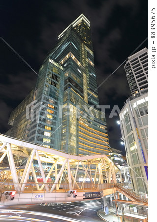 【大阪府】あべのハルカスの夜景（天王寺） 88395675