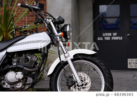 オートバイ　バイク　ツーリング 88396365