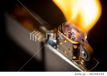 metal lighter with windproof metal lighter with windproof 88398389
