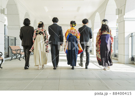 卒業式 大学生 卒業式 大学生 88400415