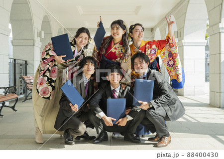 卒業式 大学生 卒業式 大学生 88400430