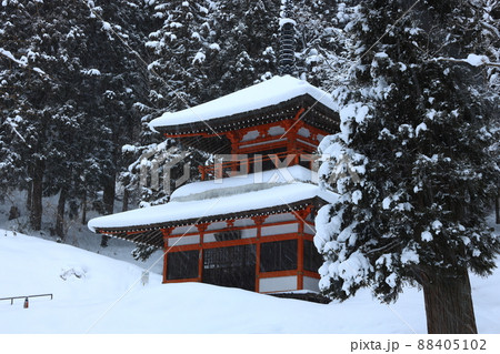 岩手県北上市　冬の極楽寺 88405102