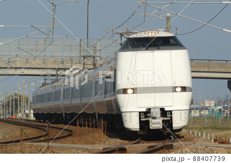 北陸本線 加賀笠間-美川 JR西日本 683系 S29+S27+S06編成(金沢) しらさぎ 北陸本線 加賀笠間-美川 JR西日本 683系 S29+S27+S06編成(金沢) しらさぎ 88407739