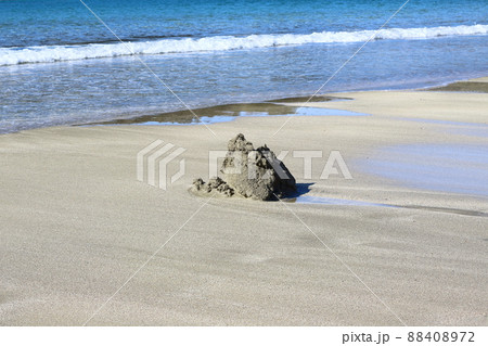 海 砂浜 海 砂浜 88408972