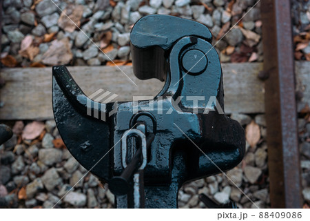 鉄道車両の連結器 鉄道車両の連結器 88409086