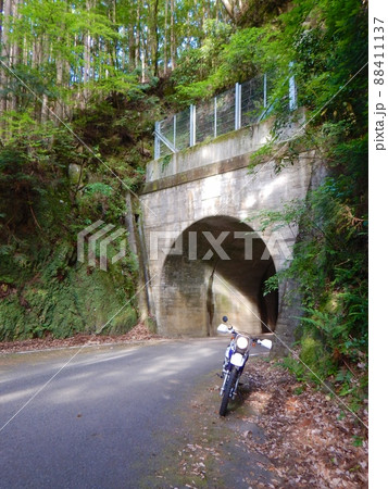 山へ・・バイクで　 88411137