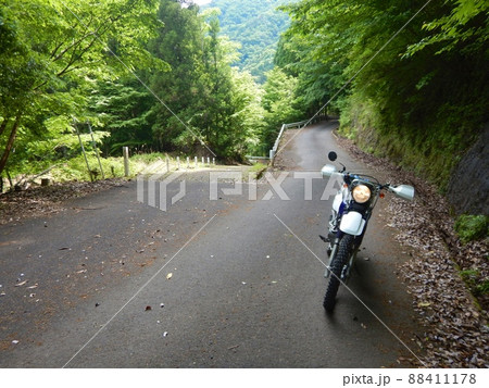 山へ・・バイクで　 88411178