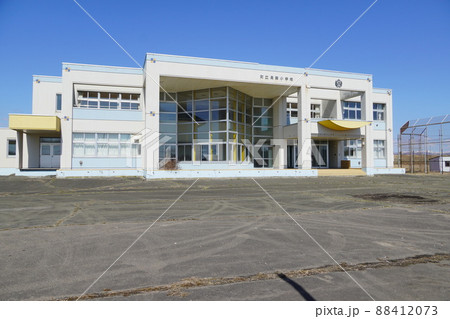 三石町立鳧舞小学校（廃校） 88412073