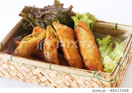 春巻き 88415408