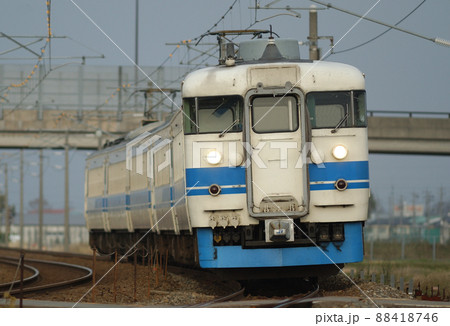 北陸本線　加賀笠間－美川　JR西日本　475系　A06+A04編成（金沢） 88418746