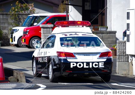 パトカー パトカー 88424260