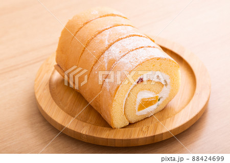 ロールケーキ 88424699