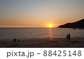 夕焼け 海 夕日 88425148