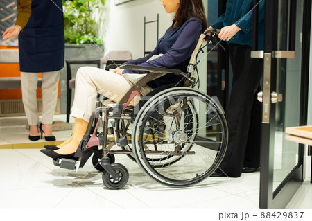 レストラン バリアフリー レストラン バリアフリー 88429837