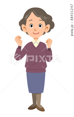 張り切る年輩の女性の全身 張り切る年輩の女性の全身 88431247