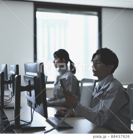 ビジネスシーン 88437926