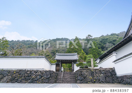 南院国師塔所 帰雲院 早朝 南院国師塔所 帰雲院 早朝 88438397