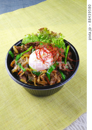 プルコギ丼 88439580