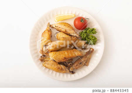 手羽中の塩焼き 手羽中の塩焼き 88443345