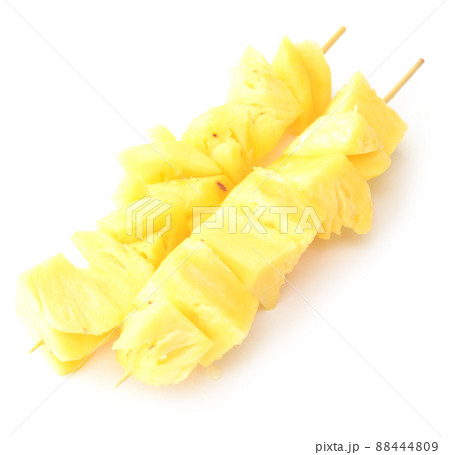 pineapple kebabs 88444809