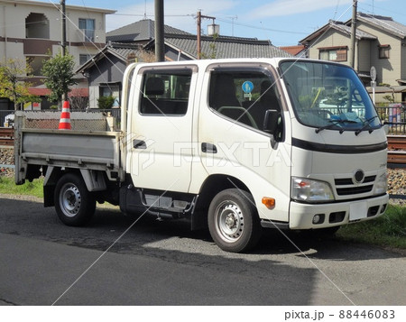 トヨタ ダイナ 7代目 ダブルキャブ(パワーゲート付) トヨタ ダイナ 7代目 ダブルキャブ(パワーゲート付) 88446083