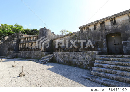 沖縄　那覇　玉陵 88452199