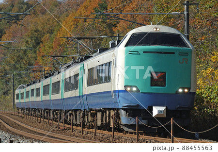 北陸本線　津幡－倶利伽羅　JR東日本　485系　R1編成（新潟）　はくたか 88455563