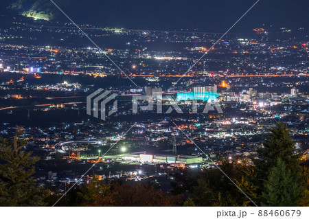 《山梨県》新日本三大夜景・笛吹川フルーツ公園の夜景 《山梨県》新日本三大夜景・笛吹川フルーツ公園の夜景 88460679